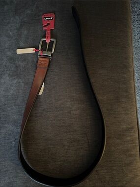 Levi's Two-Tone Reversible Brown and Black Leather Men's Belt